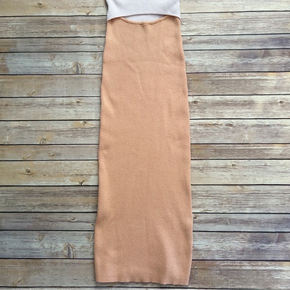 Petal & Pup Sofi Dress - Splice - | Size M/L - Picture 9 of 15